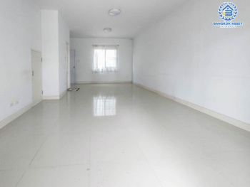 *****ทาวน์เฮ้าส์มือสองนนทบุรี ม.โมดิวิลล่า ปิ่นเกล้า-กาญจนาภิเษก เนื้อที่เกือบ 19 ตร.ว. ฟังก์ชัน 3 ห้องนอน 2 ห้องน้ำ สามารถจอดรถได้ 1 คัน เดินทางสะดวก เชื่อมต่อ ถ.กาญจนาภิเษก ถ.กาญจนาภิเษก, ถ.นครอินทร์, ถ.ราชพฤกษ์ จองด่วน!